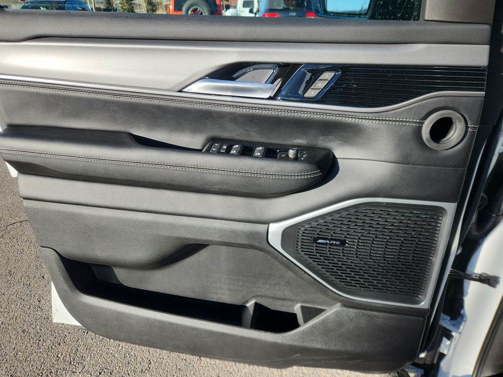 2026 Jeep Grand Wagoneer L Limited Altitude - Photo 10