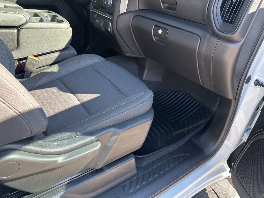 Used Car 2023 Chevrolet Silverado 1500  Custom Trail Boss For Sale Under $40,000 In Austin, Texas