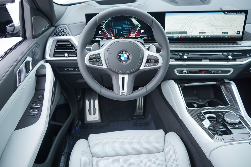 Thumbnail: 2026 BMW X6 - 15