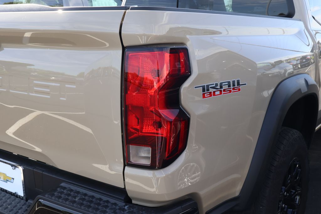 2024 Chevrolet Colorado Trail Boss 8