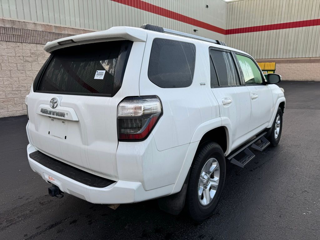 2019 Toyota 4Runner SR5 5