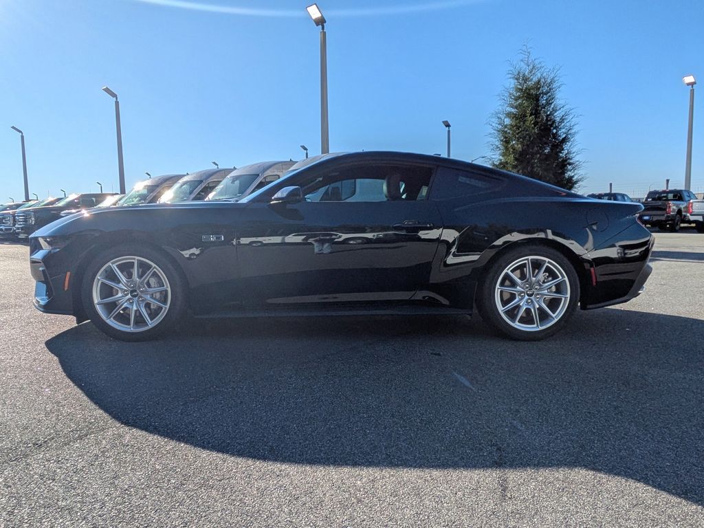 2025 Ford Mustang GT Premium Fastback