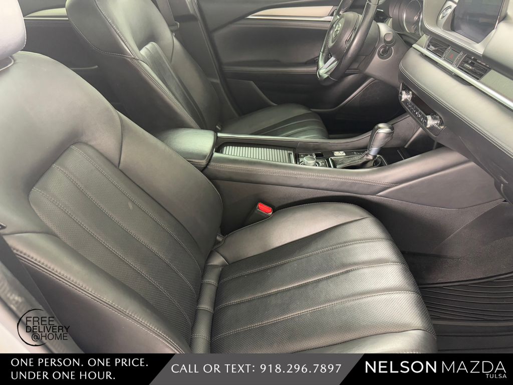 Used 2018 Silver Mazda Touring image 43