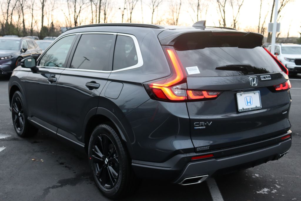 2025 Honda CR-V Sport Touring 3