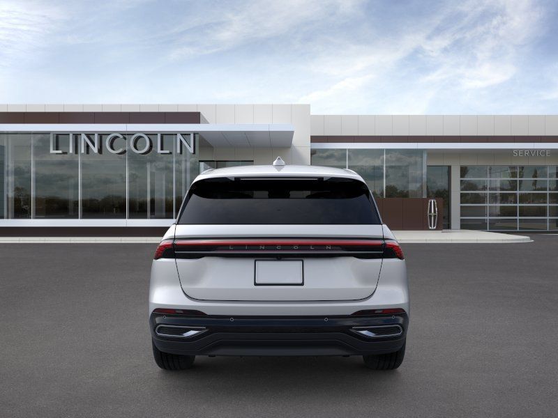 New 2026 Radiance Metallic Lincoln Premiere image 5
