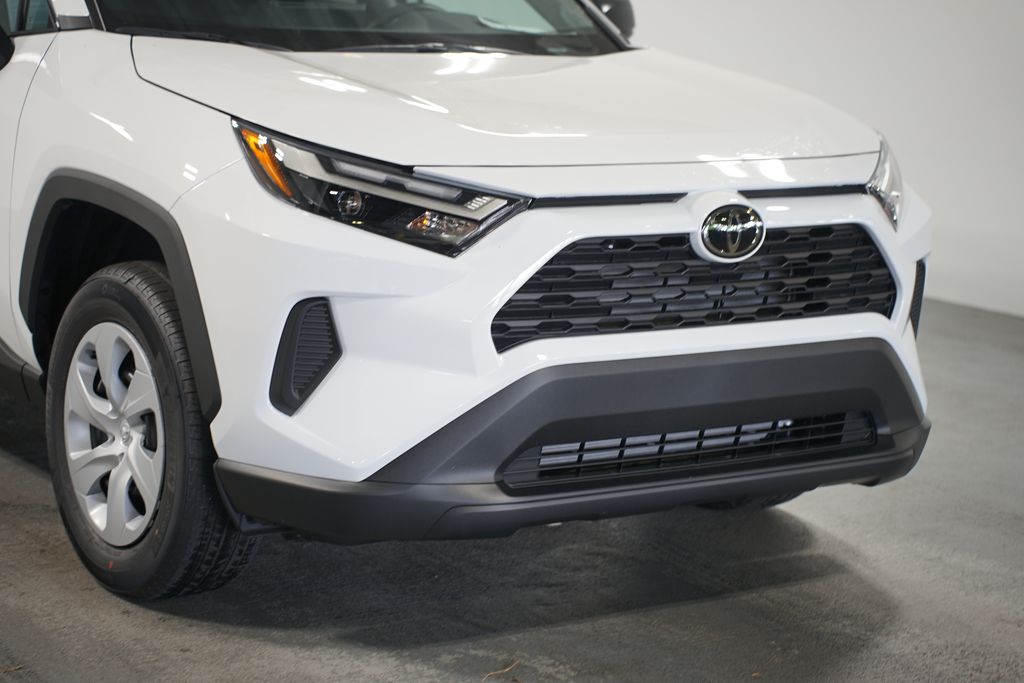 Thumbnail: 2025 Toyota RAV4 - 4