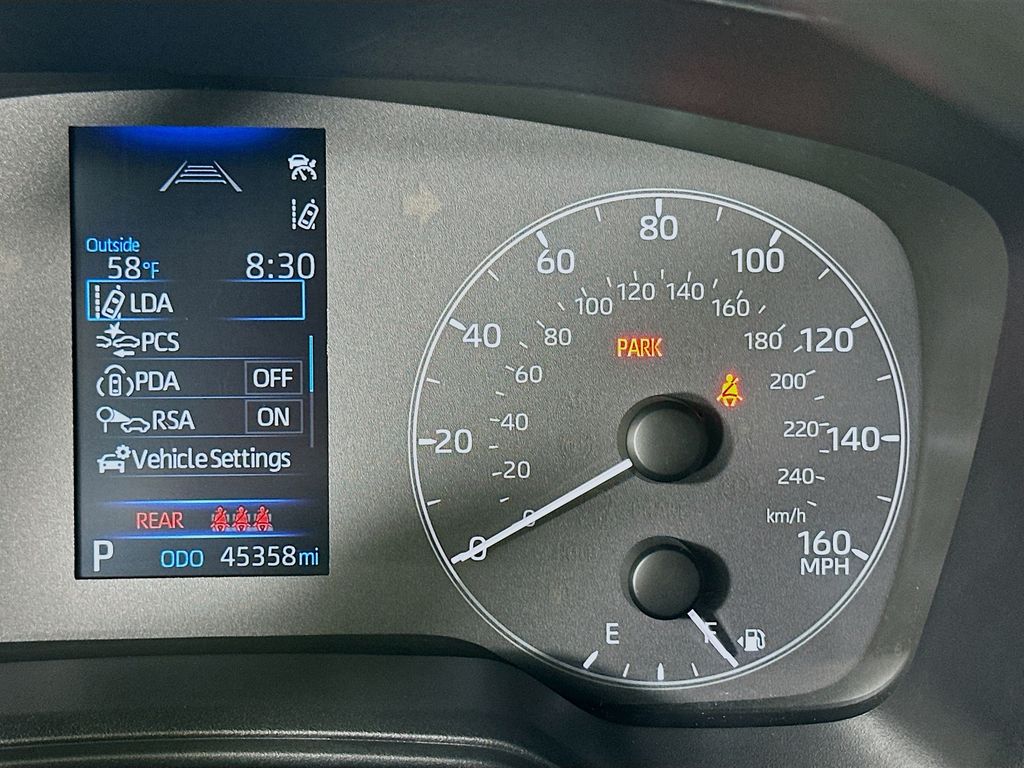 Thumbnail: 2024 Toyota Corolla - 12