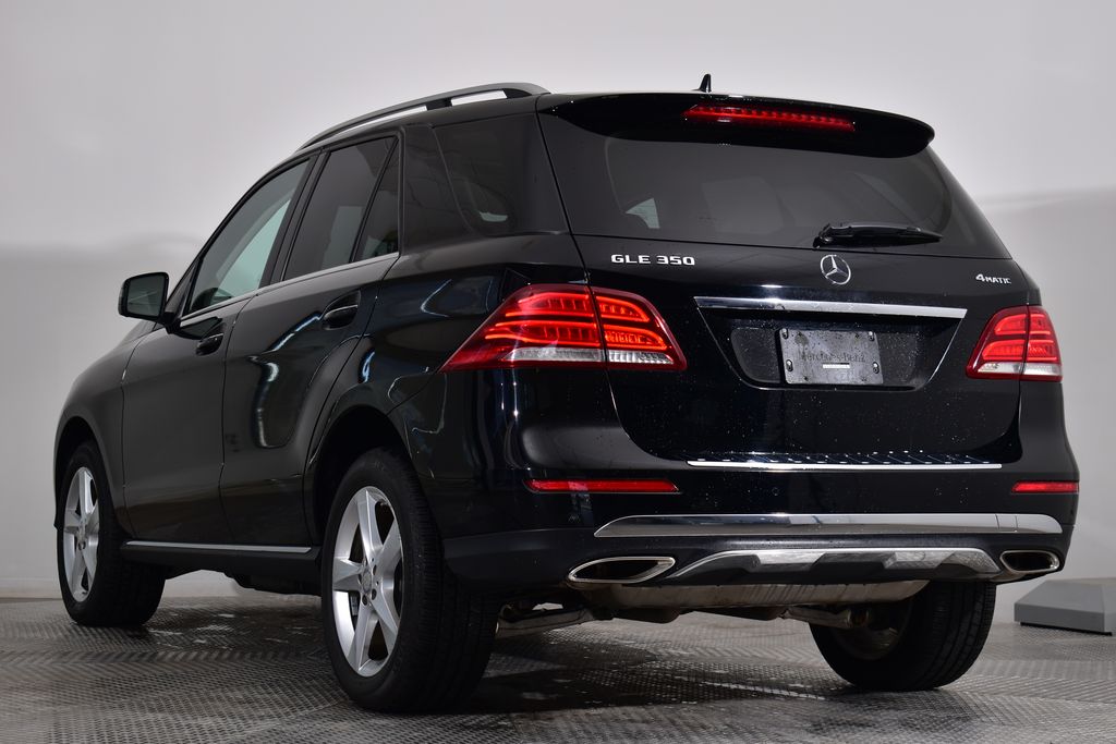 Thumbnail: 2017 Mercedes-Benz GLE - 3