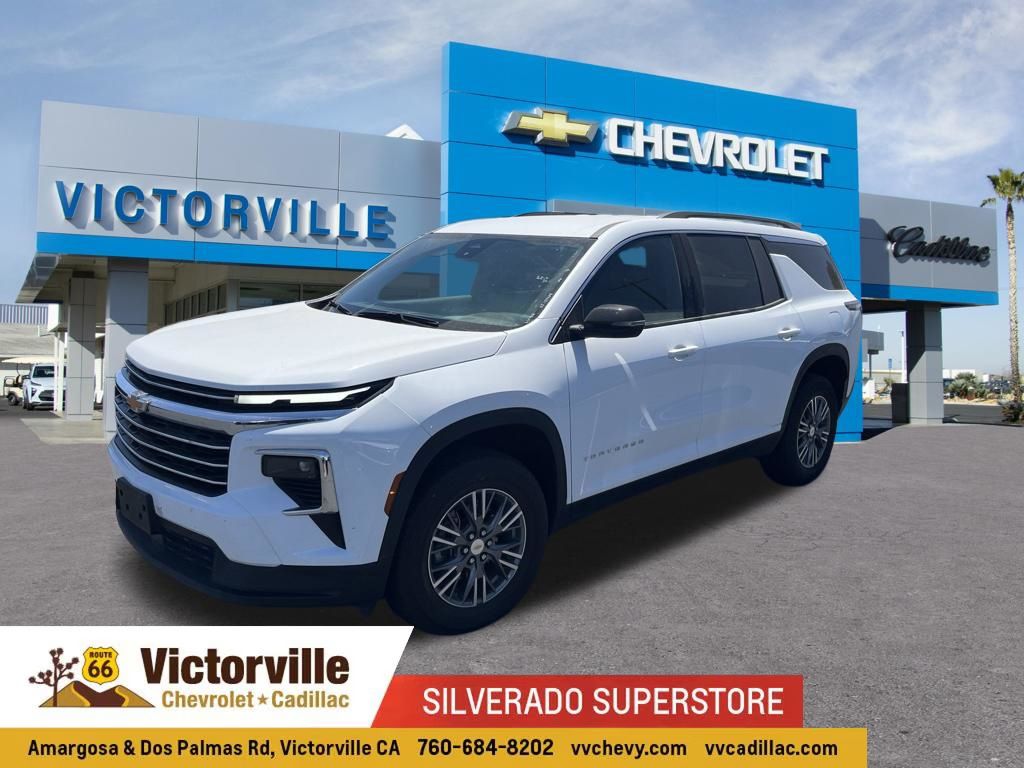 Summit White 2025 Chevrolet Traverse SUV / Crossover Four-Wheel Drive 8-Speed Automatic