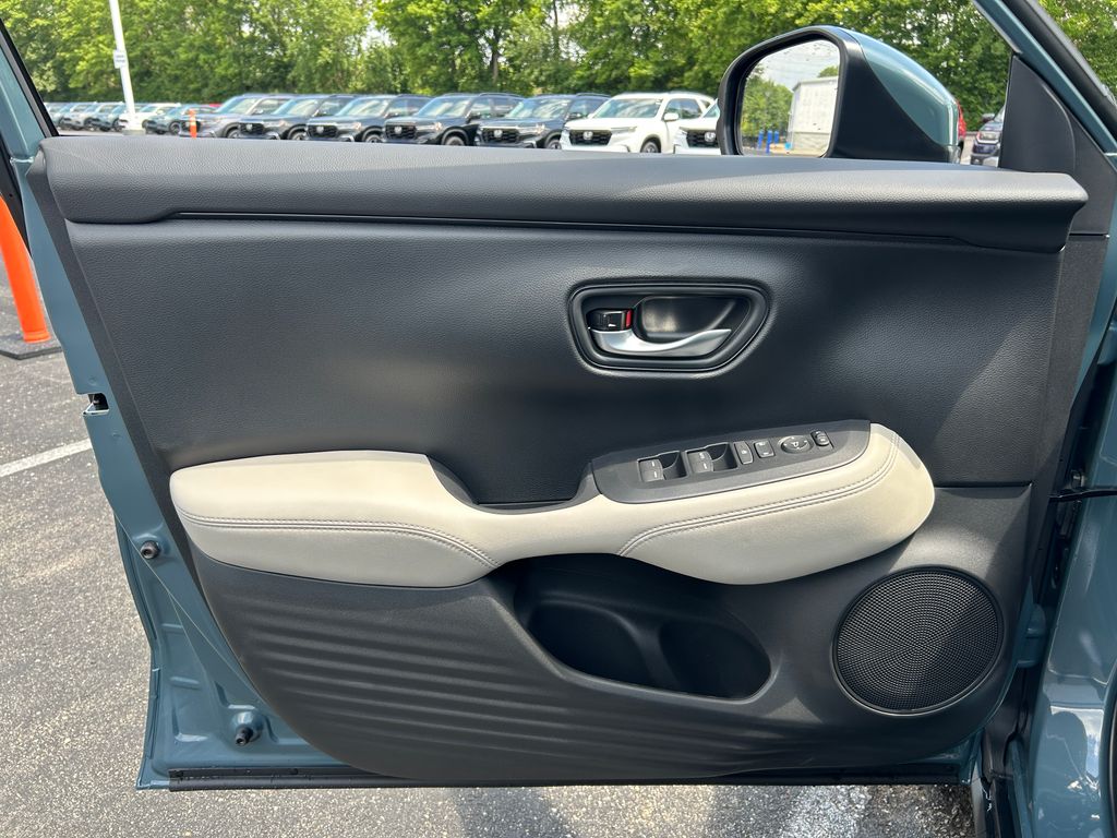 Thumbnail: 2026 Honda HR-V - 17