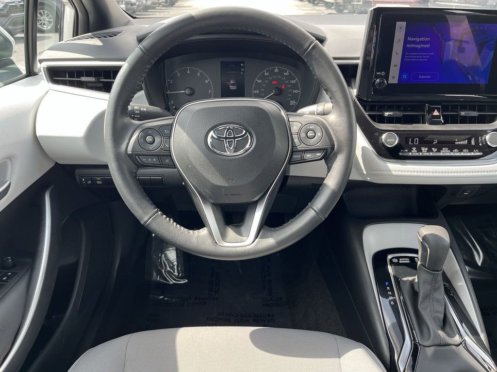 2024 Toyota Corolla SE 16