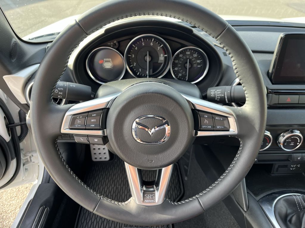 Thumbnail: 2023 Mazda MX-5 Miata - 14