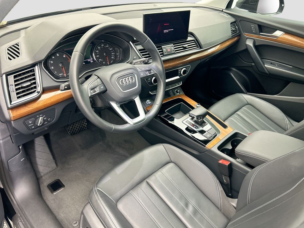 Thumbnail: 2023 Audi Q5 - 9