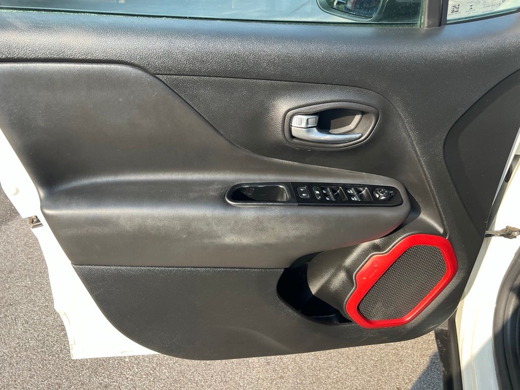 Used 2020 Jeep Renegade SUV