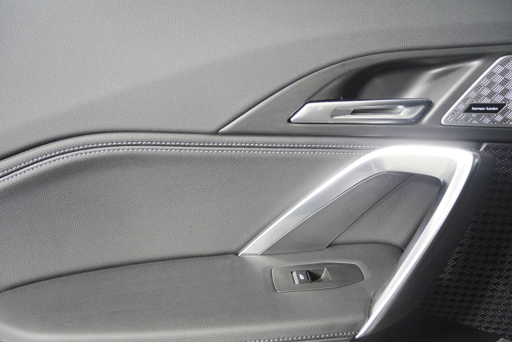 Thumbnail: 2023 BMW X1 - 13