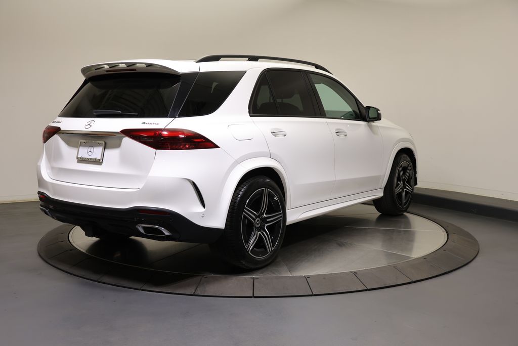 Thumbnail: 2026 Mercedes-Benz GLE - 7