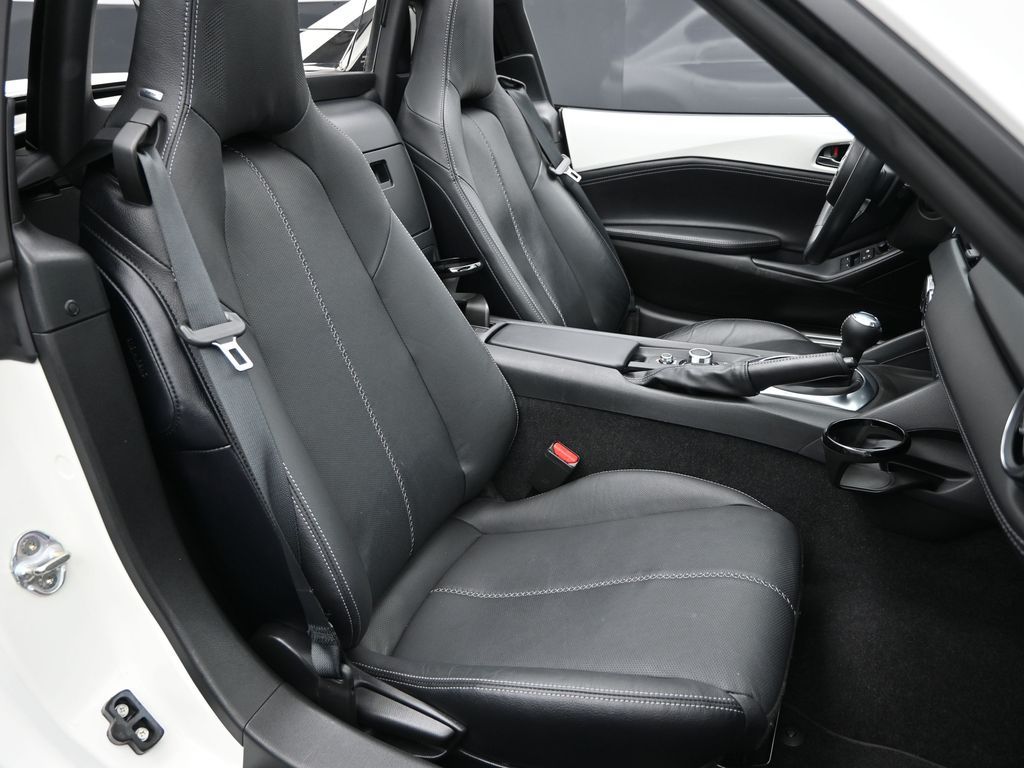 2022 Mazda MX-5 Miata RF Grand Touring