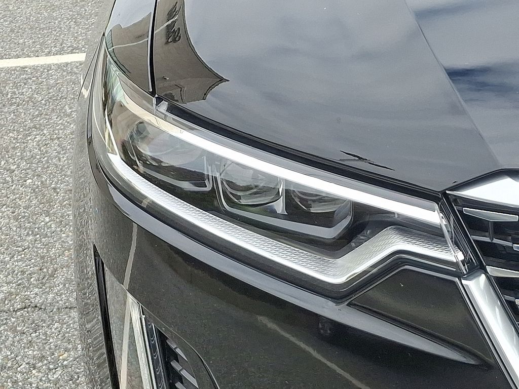 Thumbnail: 2025 Cadillac XT6 - 9