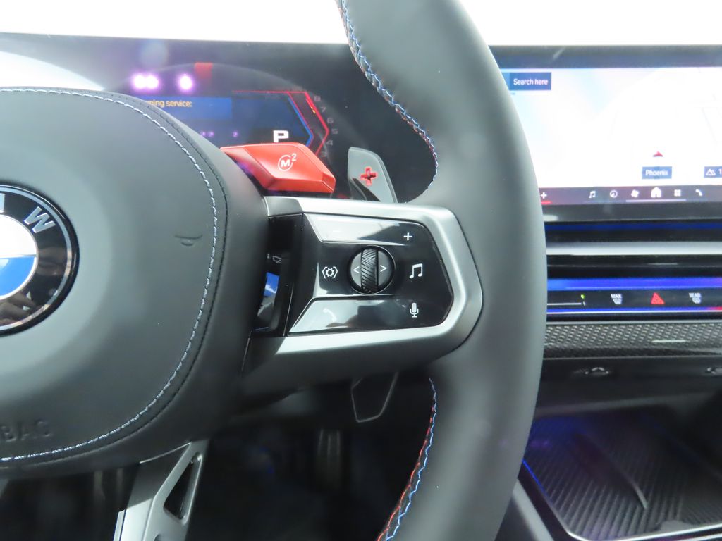 Thumbnail: 2026 BMW M5 - 12