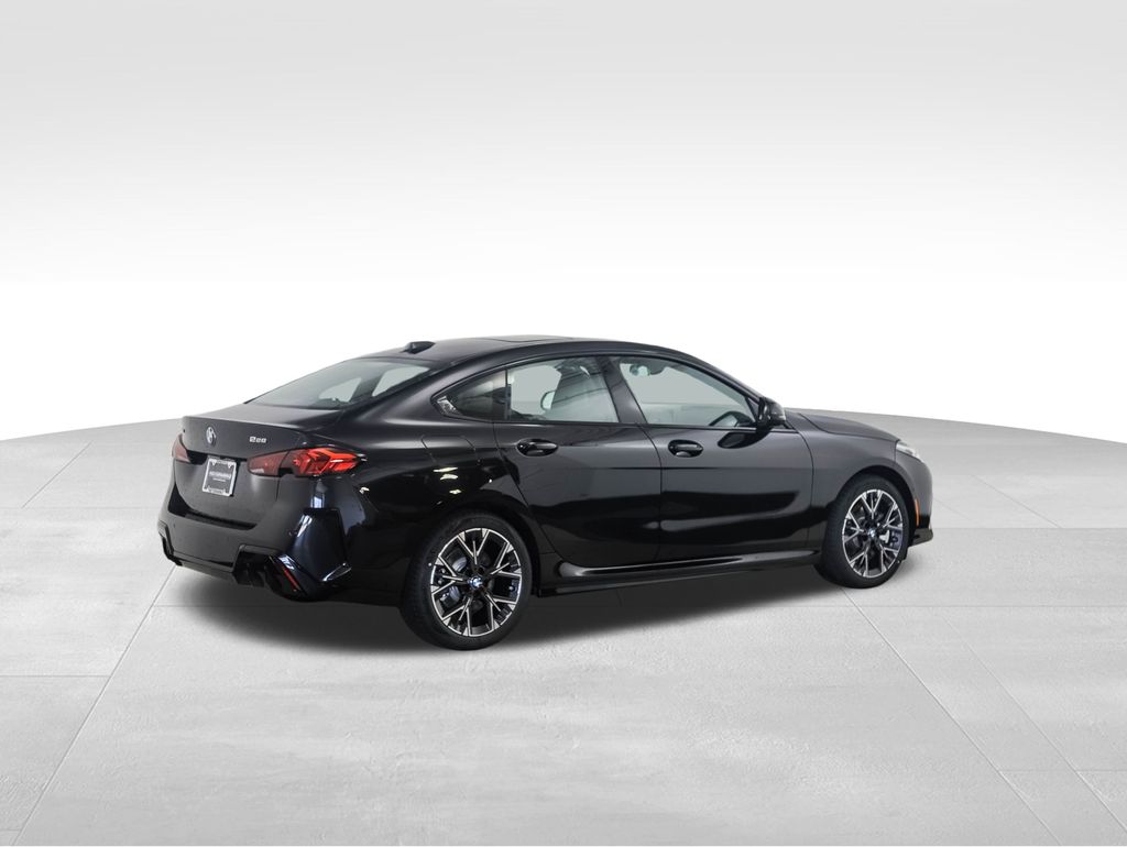 Thumbnail: 2025 BMW 2 Series - 5