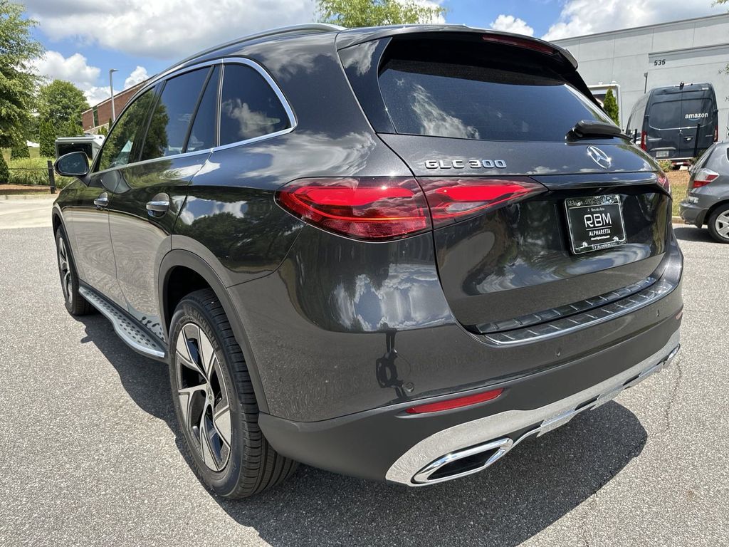 2024 Mercedes-Benz GLC GLC 300 6