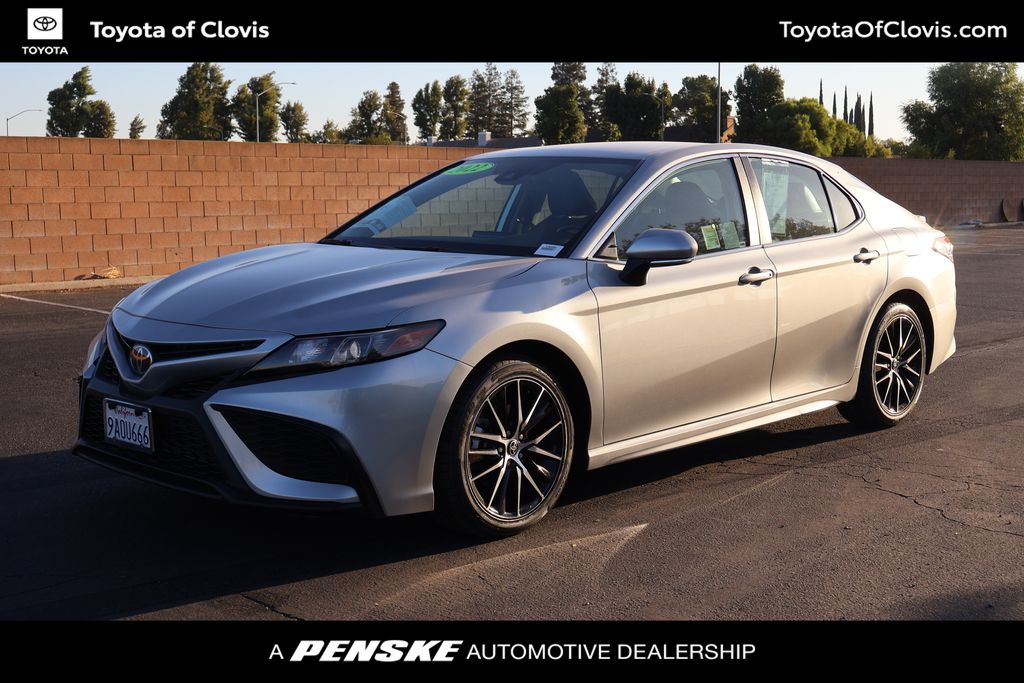 2022 Toyota Camry SE -
                Clovis, CA