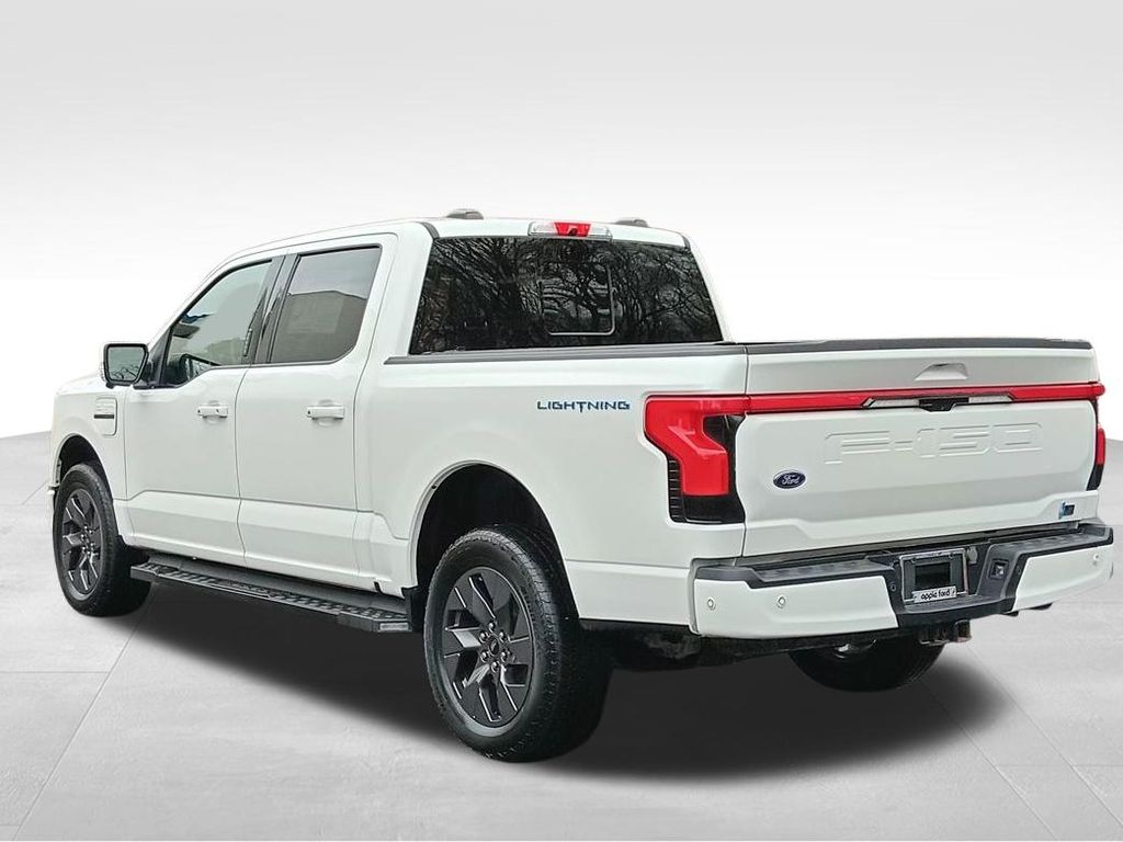2023 Ford F-150 Lightning LARIAT