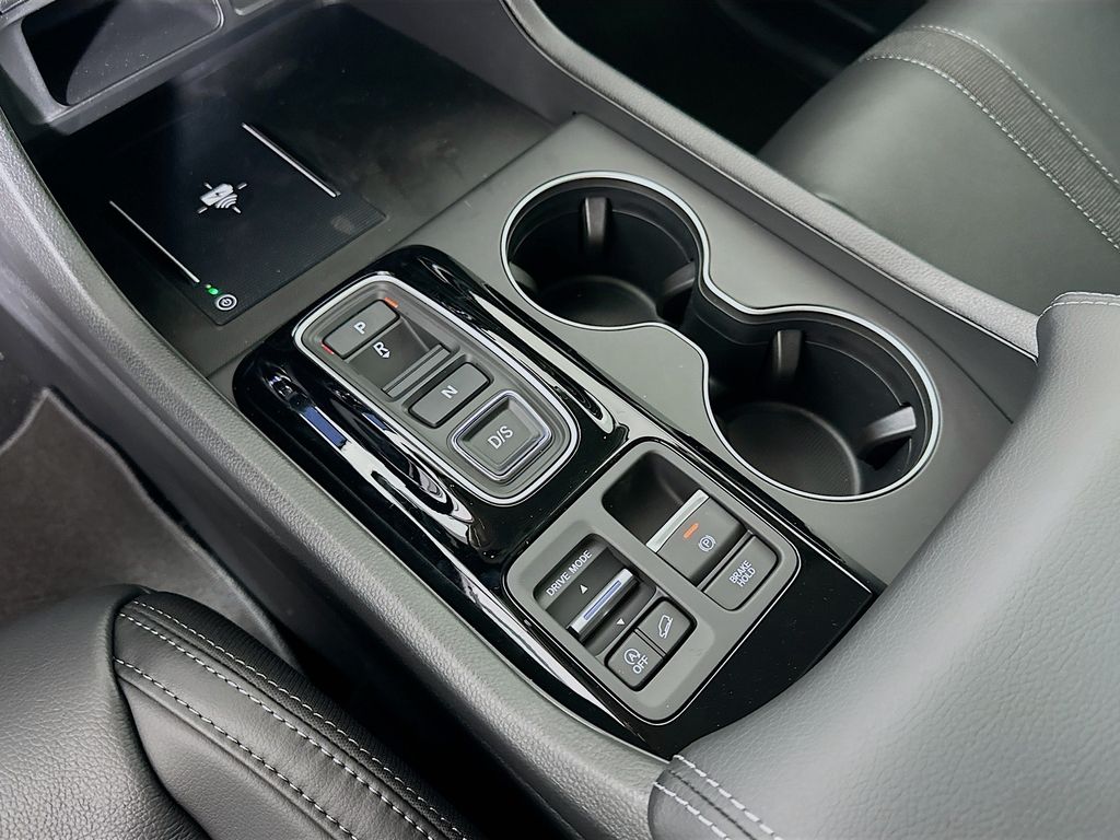 Thumbnail: 2026 Honda Pilot - 15