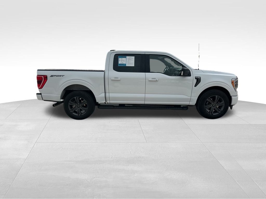 2023 Oxford White Ford F-150 XLT RWD Truck