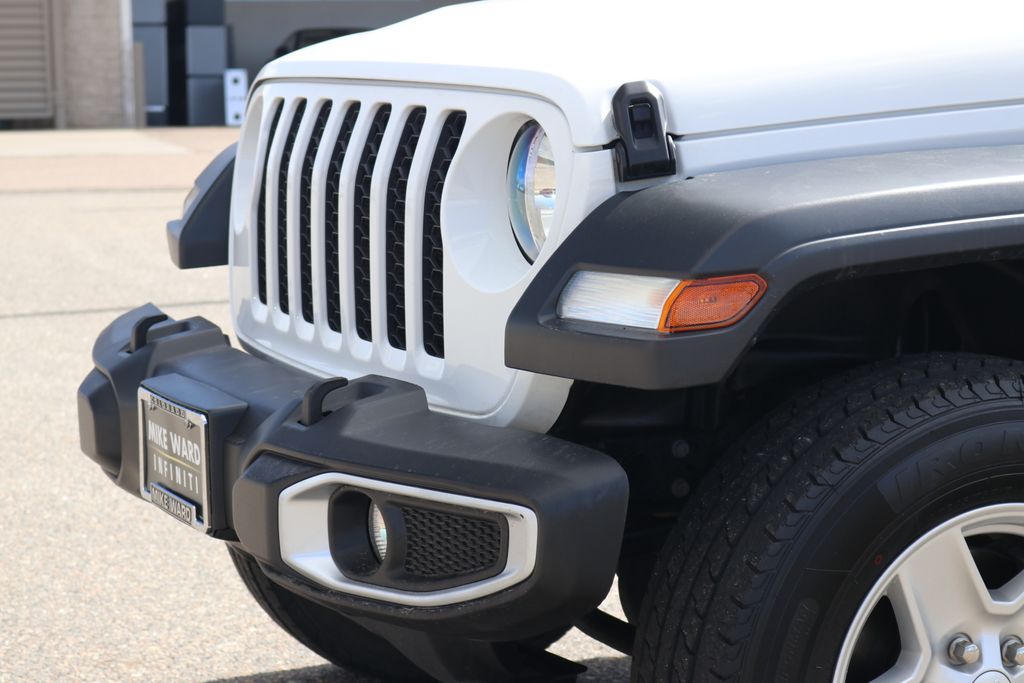 2023 Jeep Gladiator Sport photo