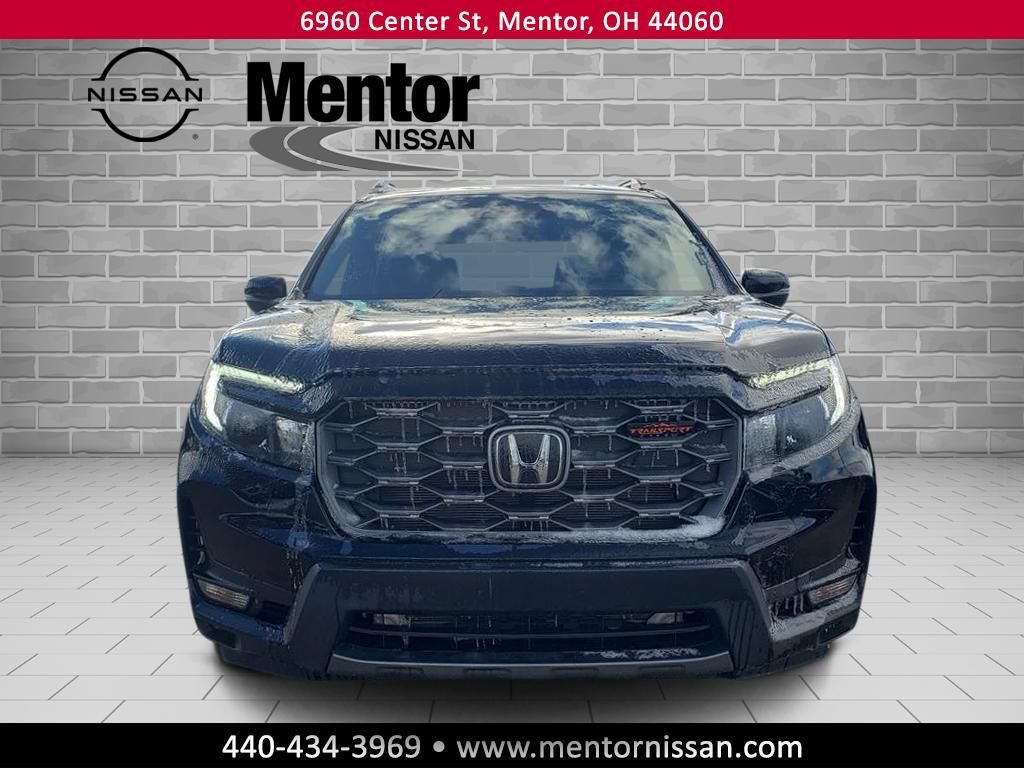 2023 Honda Passport TrailSport - Image 2