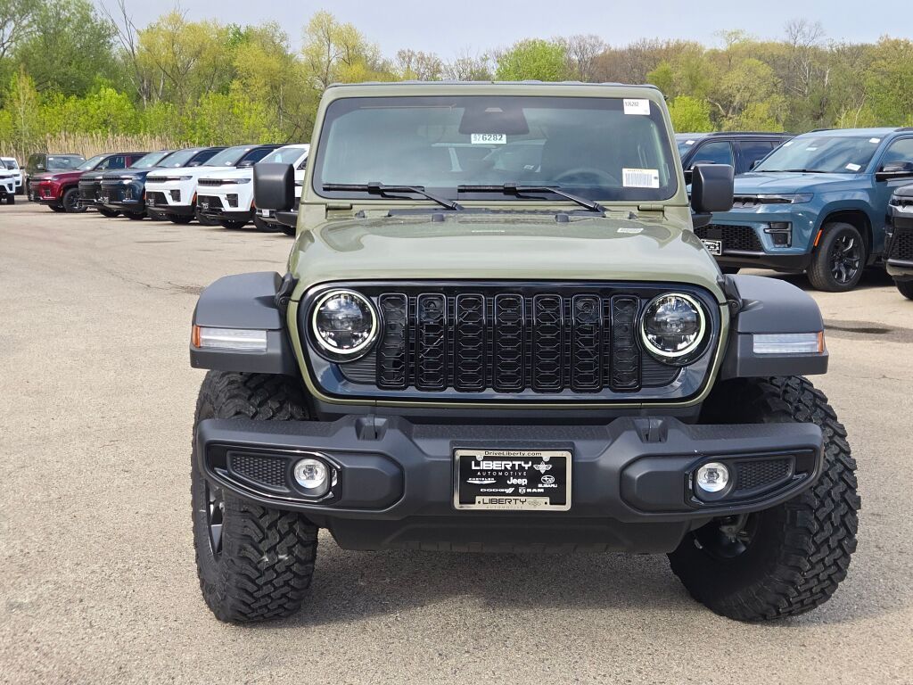 View vehicle photo 5