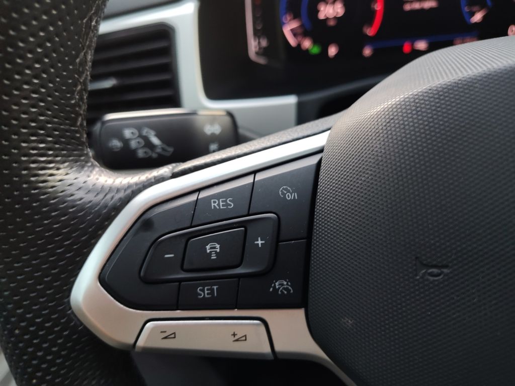 Used Car 2021 Volkswagen Atlas  3.6l V6 Sel Premium R-line For Sale Under $35,000 In Austin, Texas