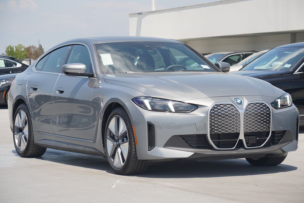 2025 BMW i4 xDrive40 3