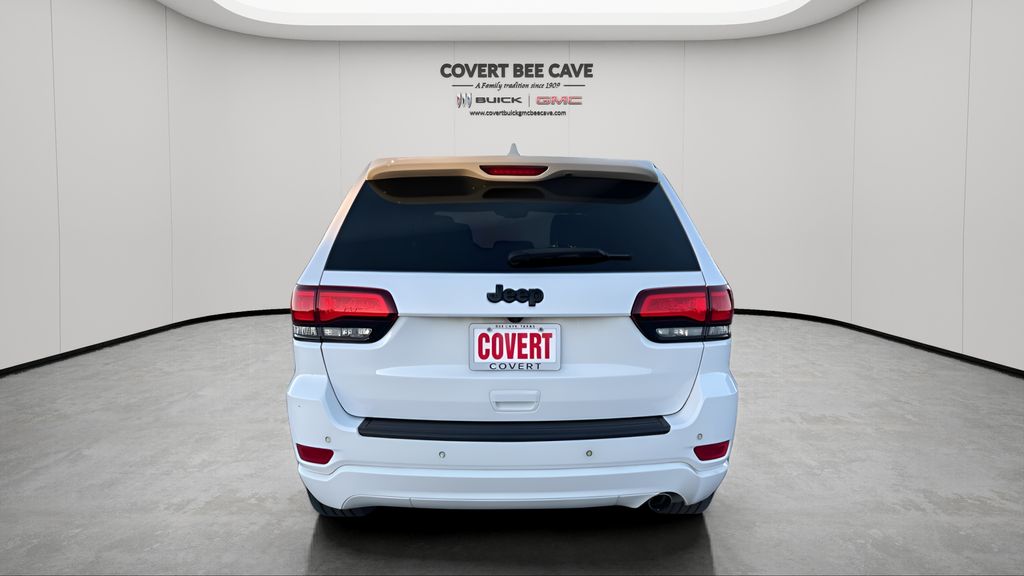 Used Car 2021 Jeep Grand Cherokee  Laredo X For Sale Under $25,000 In Austin, Texas