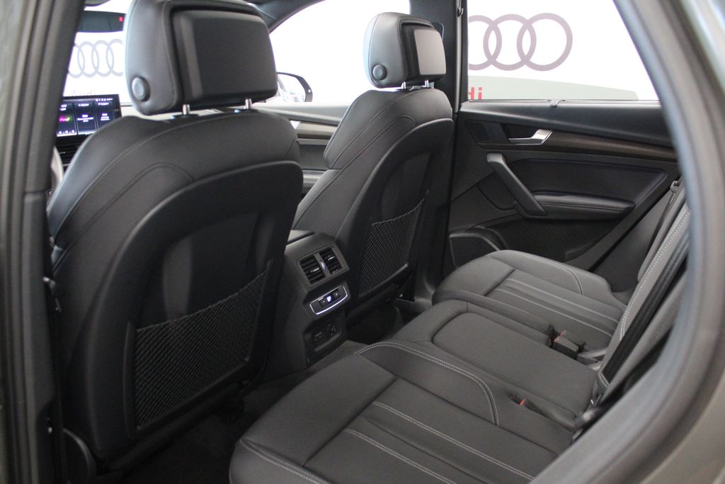 Thumbnail: 2023 Audi Q5 - 29