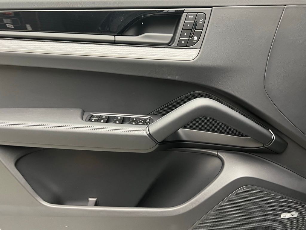 Thumbnail: 2026 Porsche  - 19