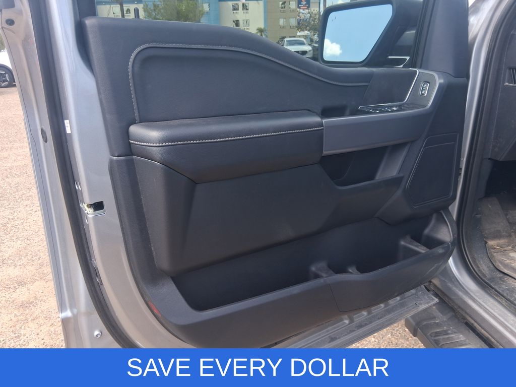 Used 2025 Silver Ford XLT image 10