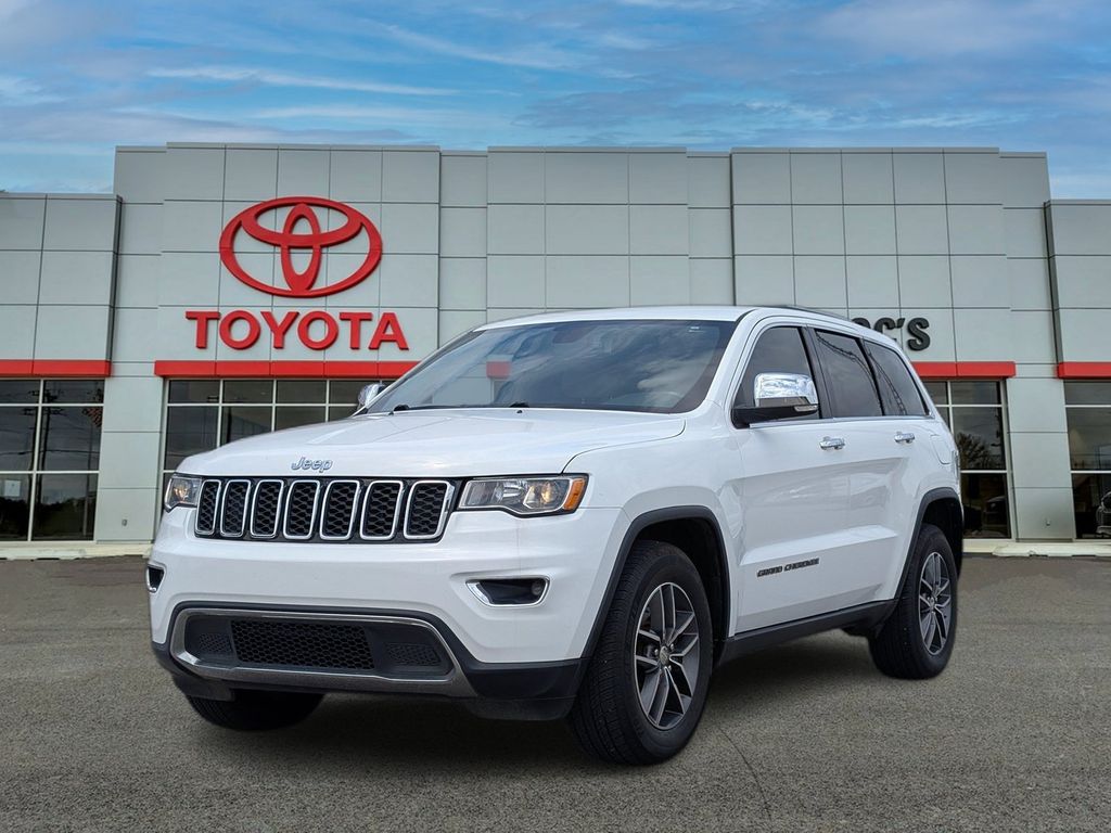Bright White Clearcoat 2018 Jeep Grand Cherokee SUV / Crossover 4X2 8-Speed Automatic