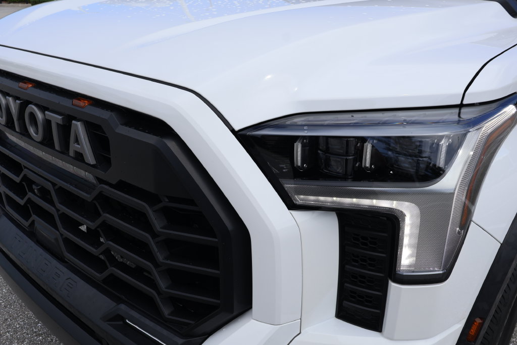 Thumbnail: 2024 Toyota Tundra - 3