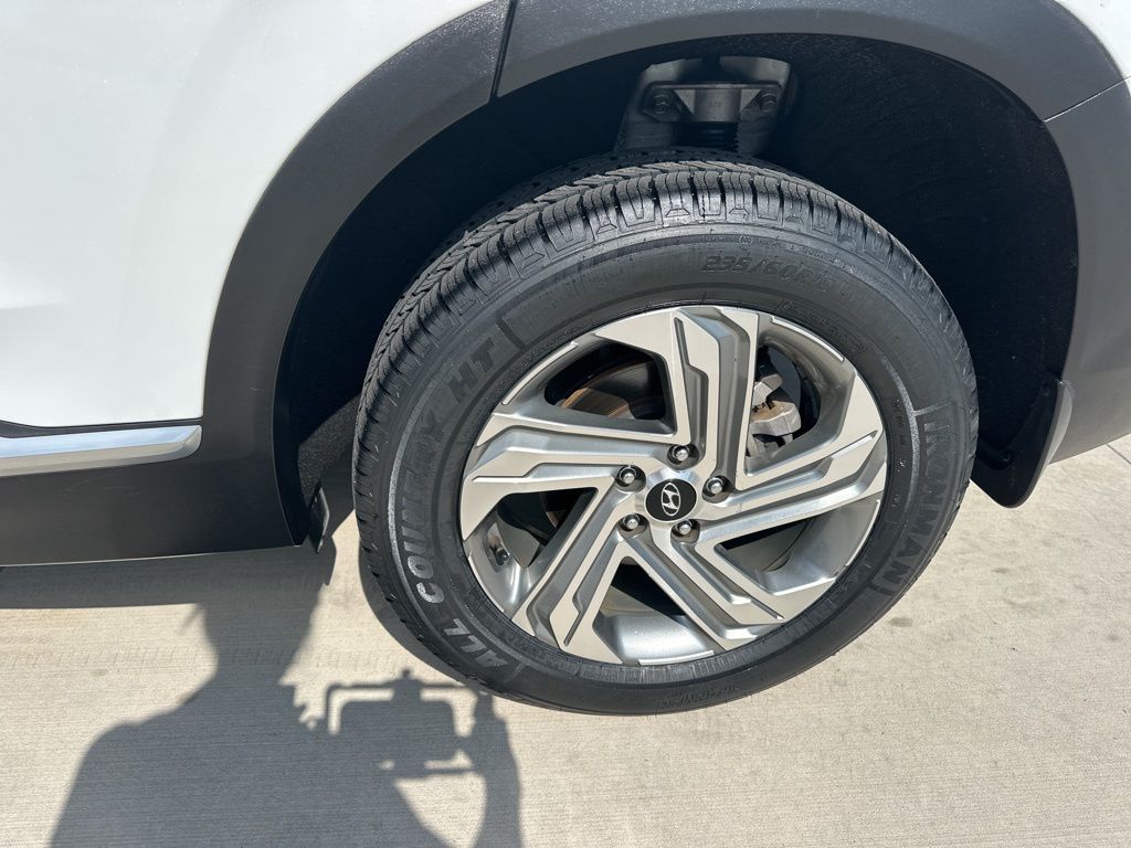 2022 Quartz White Hyundai Santa Fe SEL AWD SUV
