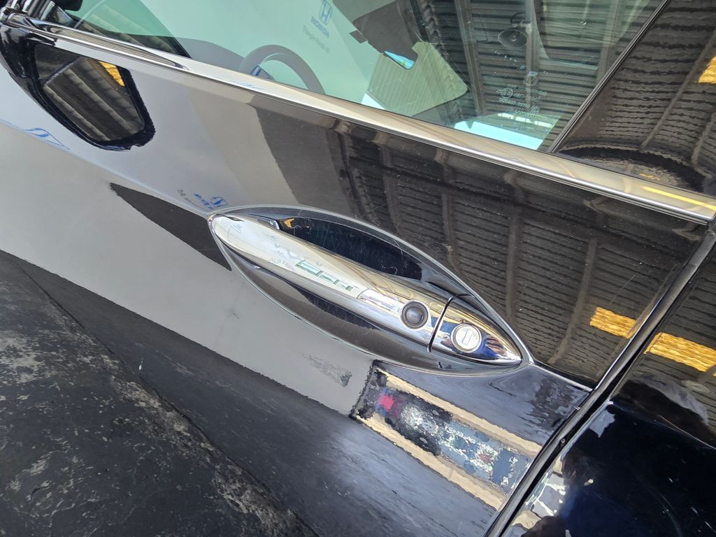 Thumbnail: 2021 Honda Pilot - 27