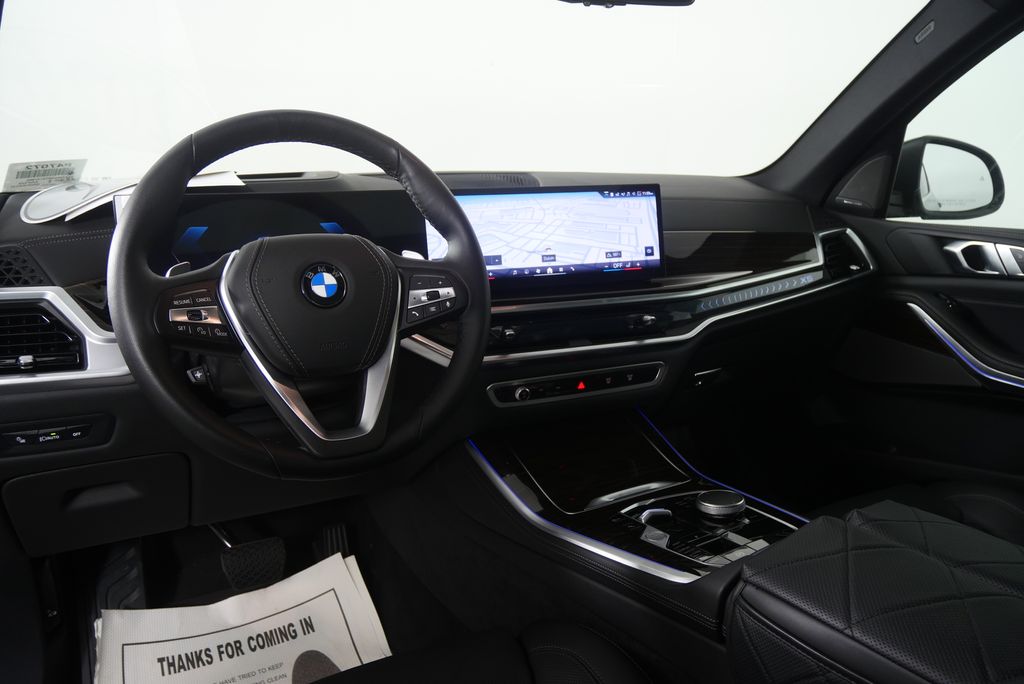 Thumbnail: 2026 BMW X5 - 15