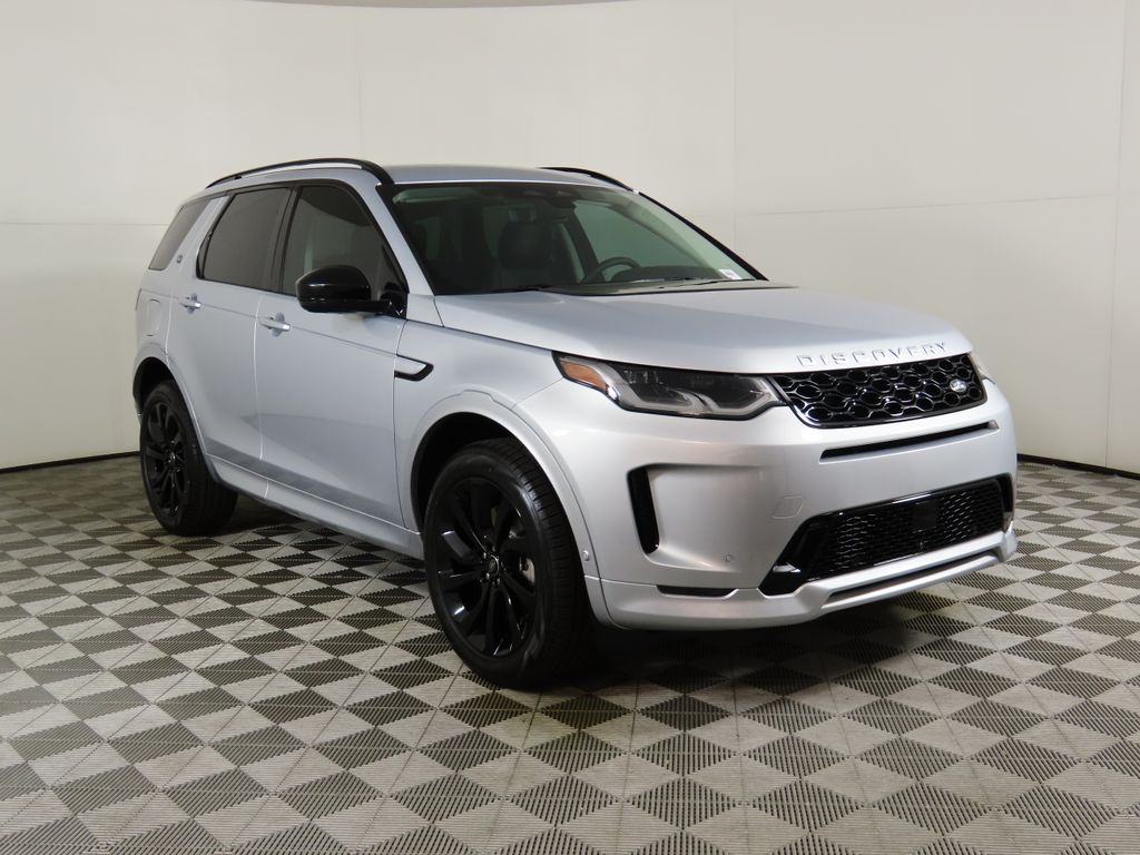 Thumbnail: 2024 Land Rover Discovery Sport - 3