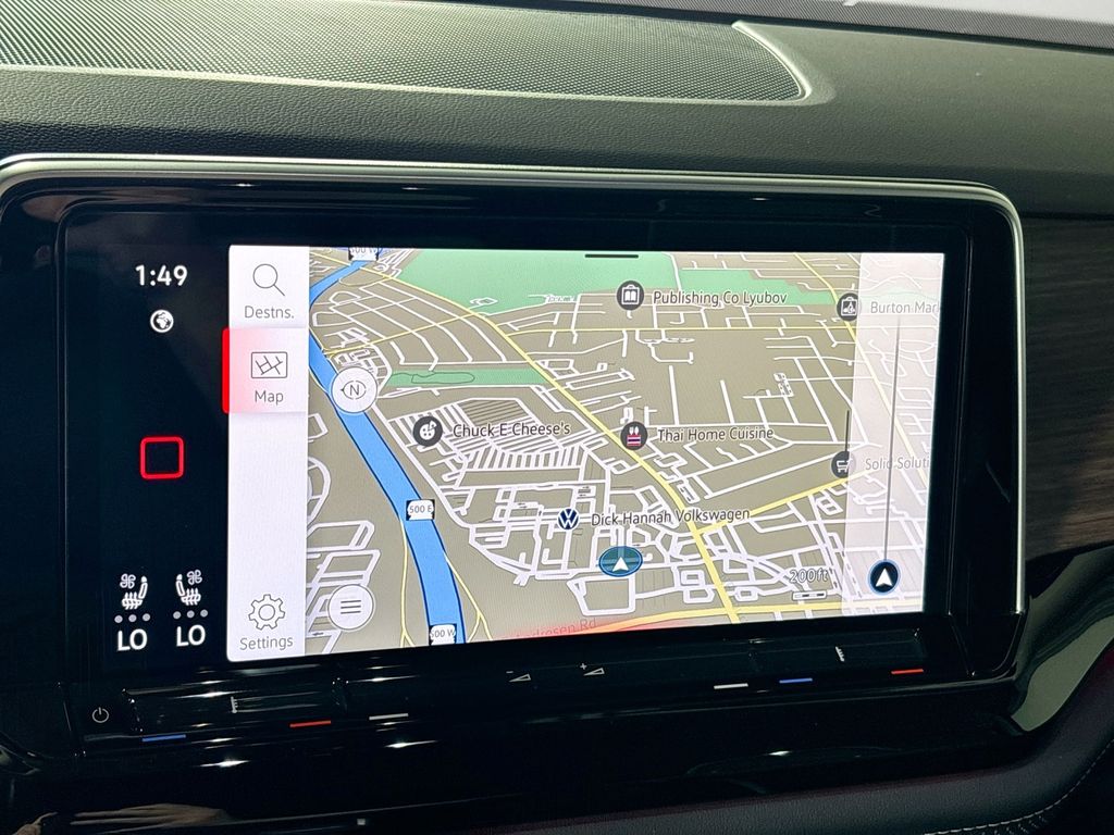 2024 Volkswagen Atlas 2.0T SEL Premium R-Line