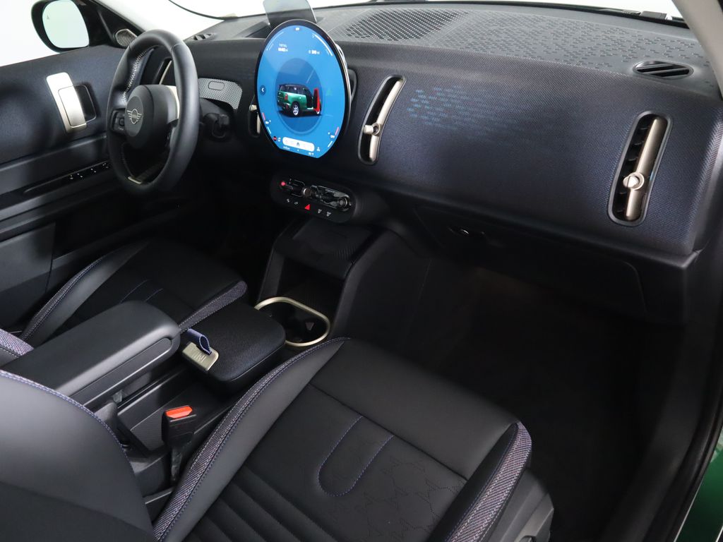 Thumbnail: 2025 MINI Cooper Countryman - 18