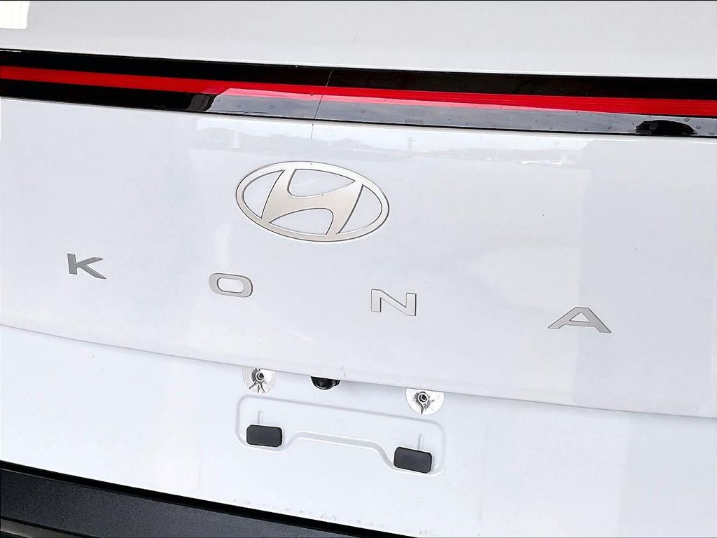 2024 Hyundai Kona — photo 28