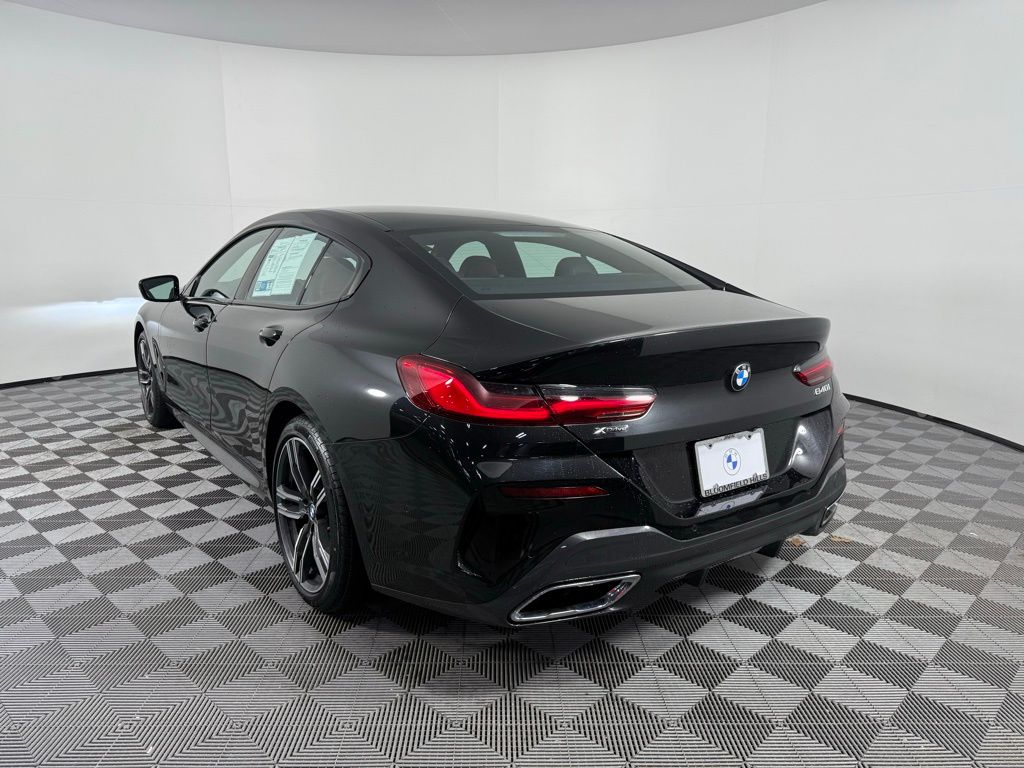 Thumbnail: 2023 BMW 8 Series - 6