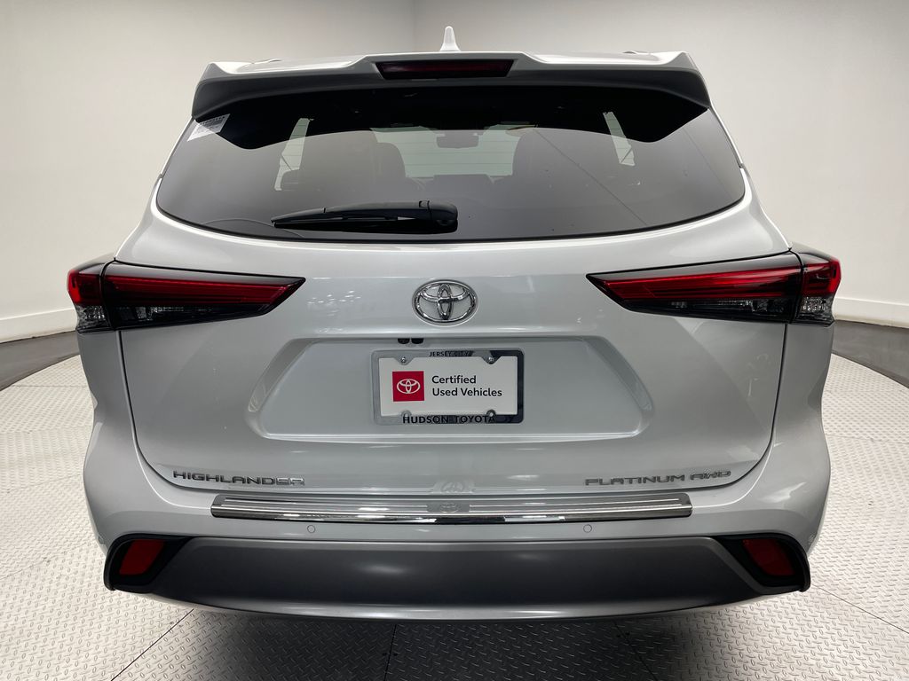 2022 Toyota Highlander Platinum 6