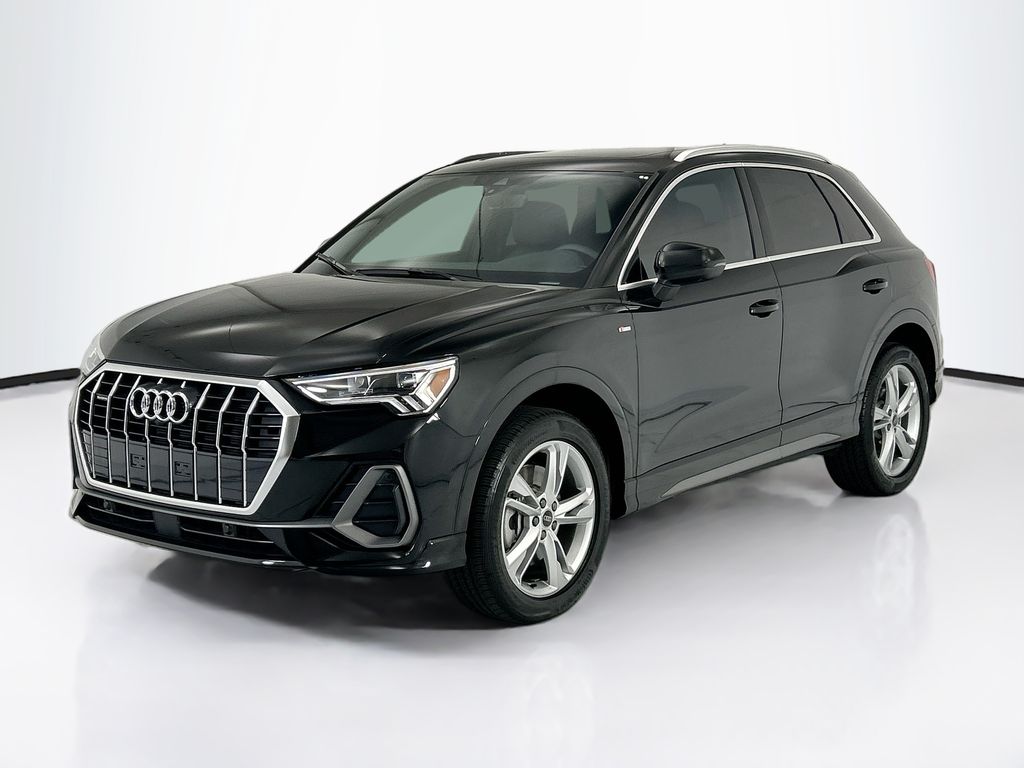 2024 Audi Q3 45 TFSI S Line Premium Plus quattro's photo